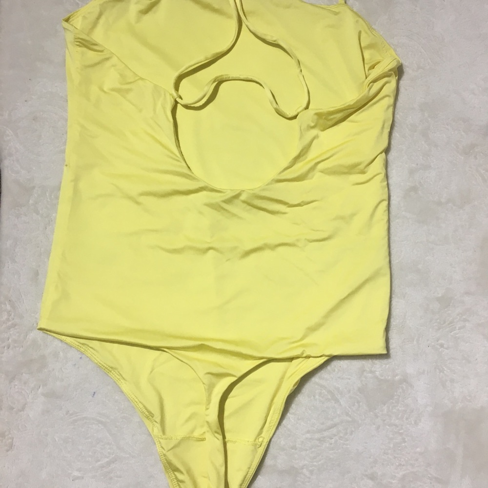 Wilfred Free
Naidoo Bodysuit YELLOW - Picture 2 of 8